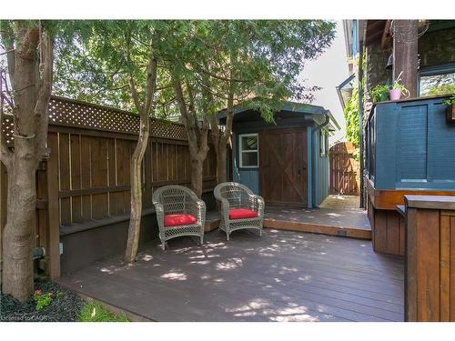 2154 Caroline Street, Burlington, ON - Outdoor