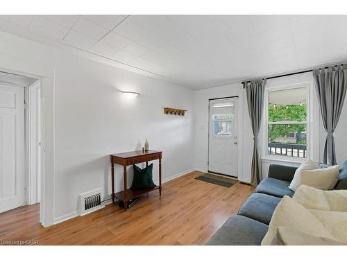 159 Hope Avenue, Hamilton, ON - Indoor