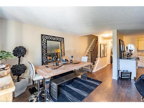 102 Donnenwerth Drive, Kitchener, ON - Indoor Photo Showing Dining Room