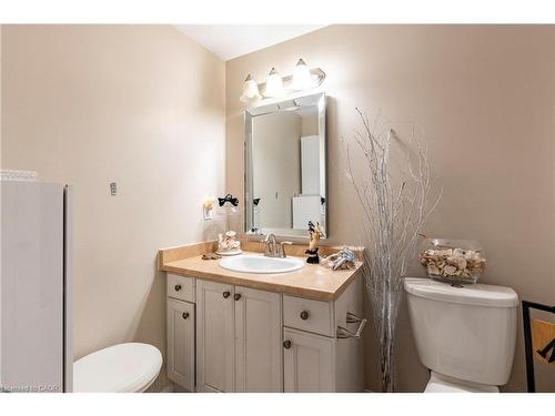 102 Donnenwerth Drive, Kitchener, ON - Indoor Photo Showing Bathroom