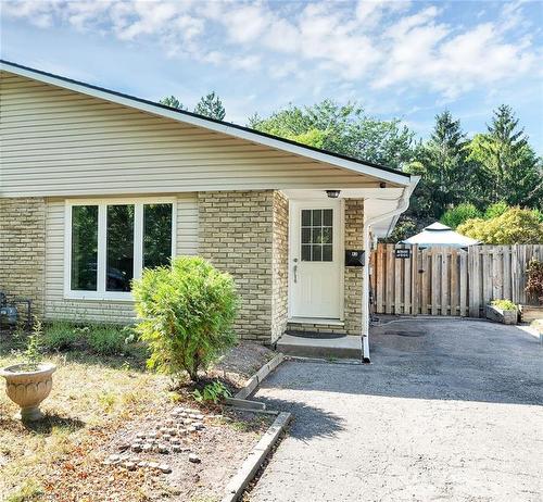 43 Elma Street  St. Catharines, ON L2N 6Z2