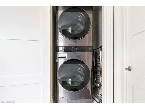 149 Fruitland Avenue, Burlington, ON - Indoor Photo Showing Laundry Room