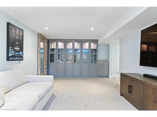 149 Fruitland Avenue, Burlington, ON - Indoor