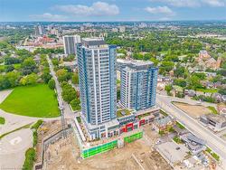 2807-15 Wellington Street S Kitchener, ON N2G 0E4