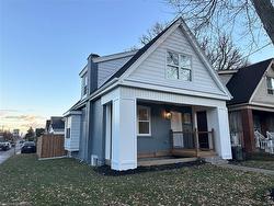 491 Upper Wentworth Street  Hamilton, ON L9A 4T8