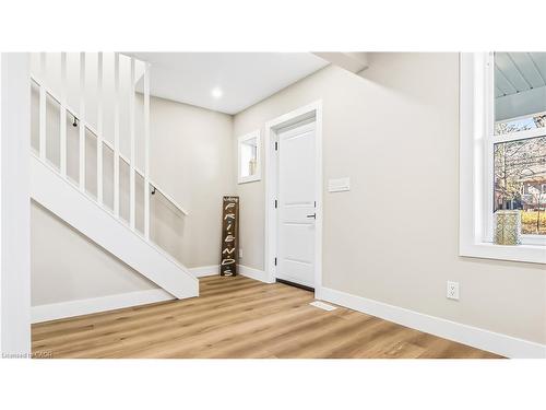 491 Upper Wentworth Street, Hamilton, ON - Indoor Photo Showing Other Room