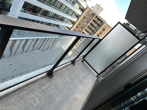 720-1 Jarvis Street, Hamilton, ON - Outdoor