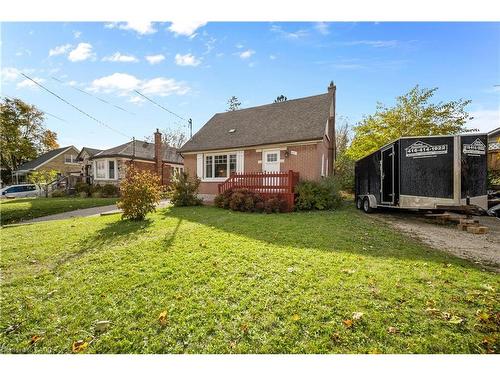 541 Courtland Avenue E, Kitchener, ON - Outdoor