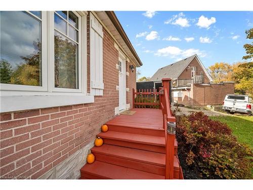 541 Courtland Avenue E, Kitchener, ON - Outdoor With Exterior