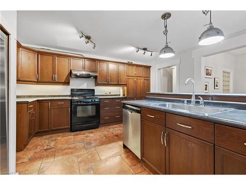 292 John Street N, Hamilton, ON - Indoor Photo Showing Kitchen With Double Sink