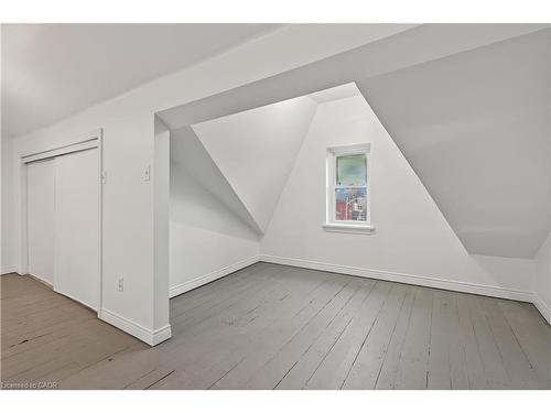 292 John Street N, Hamilton, ON - Indoor Photo Showing Other Room