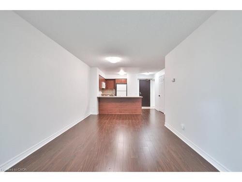 708-30 Grand Trunk Crescent, Toronto, ON - Indoor Photo Showing Other Room