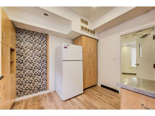 19 Schneider Avenue, Kitchener, ON - Indoor