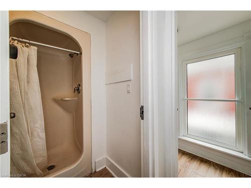 19 Schneider Avenue, Kitchener, ON - Indoor