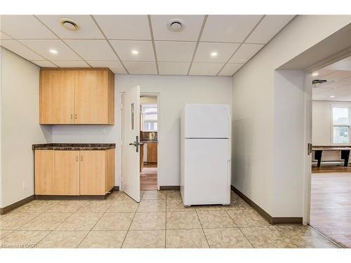 19 Schneider Avenue, Kitchener, ON - Indoor