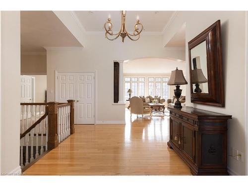 1285 Beaufort Drive, Burlington, ON - Indoor Photo Showing Other Room