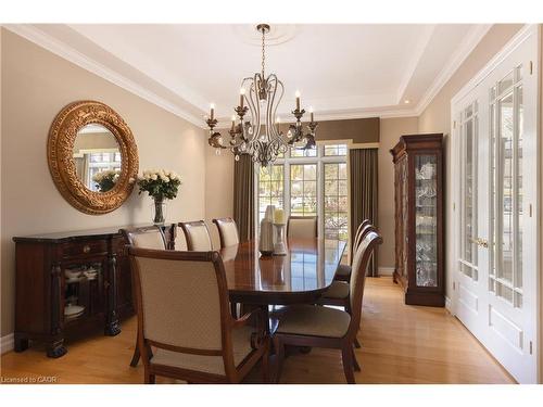 1285 Beaufort Drive, Burlington, ON - Indoor Photo Showing Dining Room