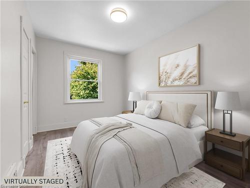 753 Burgess Avenue, Hamilton, ON - Indoor Photo Showing Bedroom