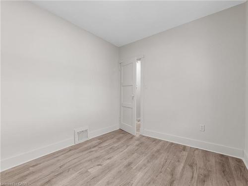 753 Burgess Avenue, Hamilton, ON - Indoor Photo Showing Other Room