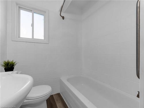 753 Burgess Avenue, Hamilton, ON - Indoor Photo Showing Bathroom