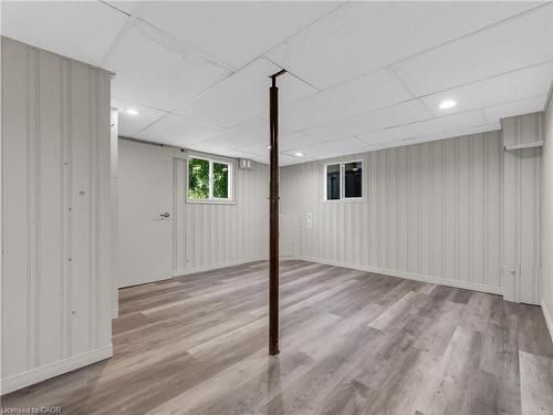 753 Burgess Avenue, Hamilton, ON - Indoor