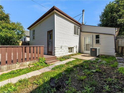 753 Burgess Avenue, Hamilton, ON - Outdoor