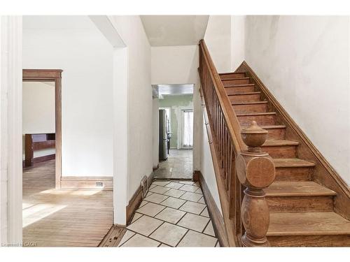 59 Francis Street, Hamilton, ON - Indoor Photo Showing Other Room