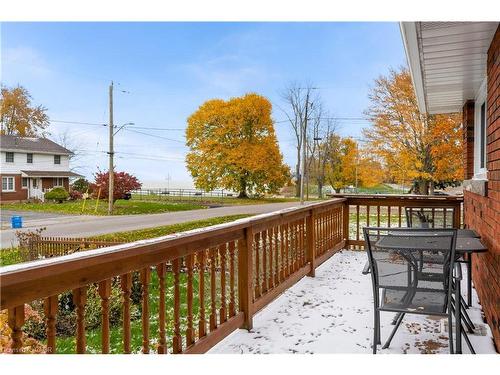 21 Lakeside Drive, Grimsby, ON - Outdoor