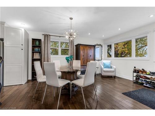 21 Lakeside Drive, Grimsby, ON - Indoor Photo Showing Dining Room