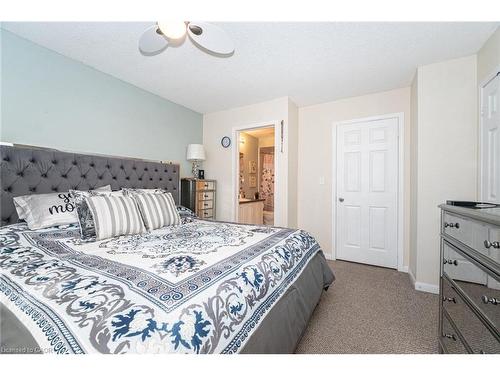 38-271 Richvale Drive S, Brampton, ON - Indoor Photo Showing Bedroom