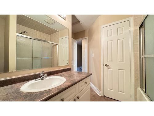 3207 Stornoway Circle, Oakville, ON - Indoor Photo Showing Bathroom