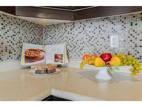 475 Zuest Crescent, Milton, ON - Indoor