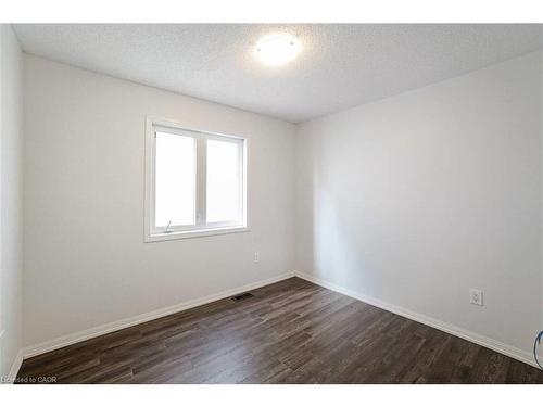 475 Zuest Crescent, Milton, ON - Indoor Photo Showing Other Room