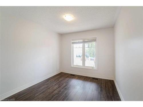 475 Zuest Crescent, Milton, ON - Indoor Photo Showing Other Room