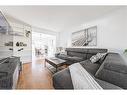 4-2220 Upper Middle Road, Burlington, ON  - Indoor Photo Showing Living Room 