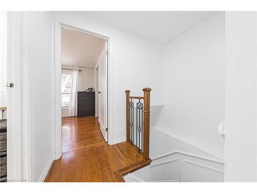 4-2220 Upper Middle Road, Burlington, ON - Indoor Photo Showing Other Room