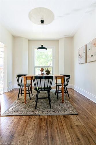 49 Madison Avenue, Hamilton, ON - Indoor Photo Showing Dining Room