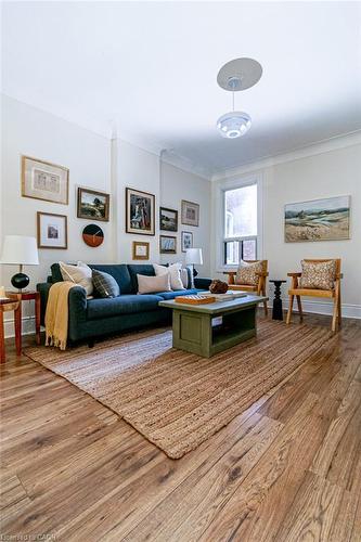 49 Madison Avenue, Hamilton, ON - Indoor