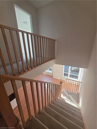 484 Provident Way, Hamilton, ON - Indoor Photo Showing Other Room