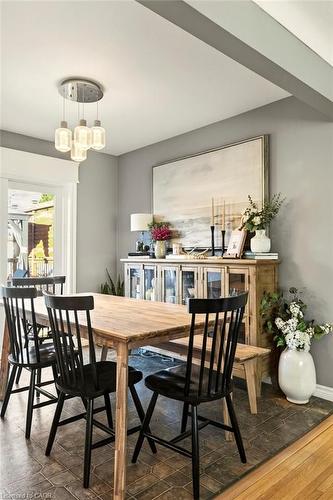 7 Prince Charles Drive, St. Catharines, ON - Indoor Photo Showing Dining Room