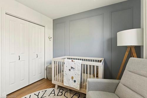 7 Prince Charles Drive, St. Catharines, ON - Indoor Photo Showing Bedroom