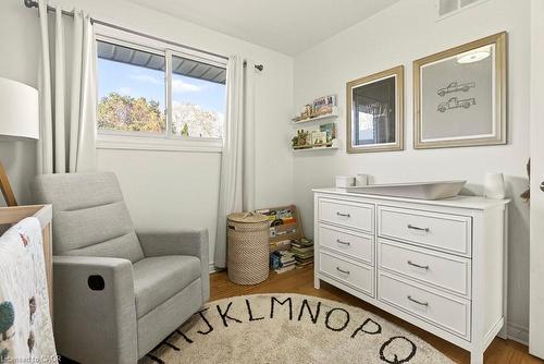 7 Prince Charles Drive, St. Catharines, ON - Indoor