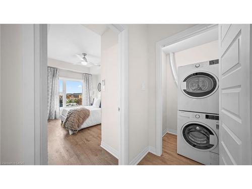 304-610 Farmstead Drive, Milton, ON - Indoor Photo Showing Laundry Room