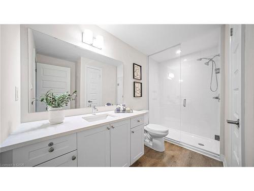 304-610 Farmstead Drive, Milton, ON - Indoor Photo Showing Bathroom