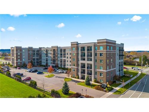 304-610 Farmstead Drive, Milton, ON - Outdoor With Facade