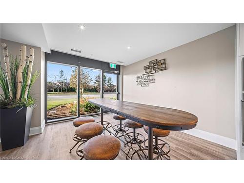 304-610 Farmstead Drive, Milton, ON - Indoor Photo Showing Other Room