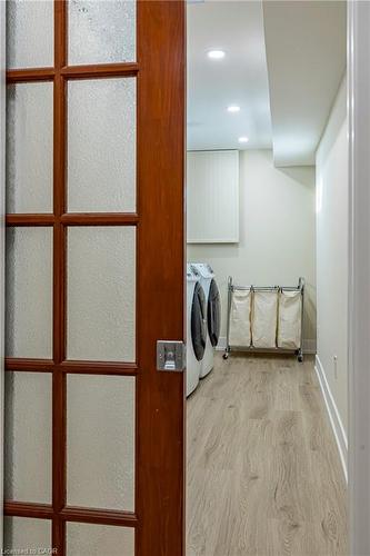 1866 Creek Way, Burlington, ON - Indoor