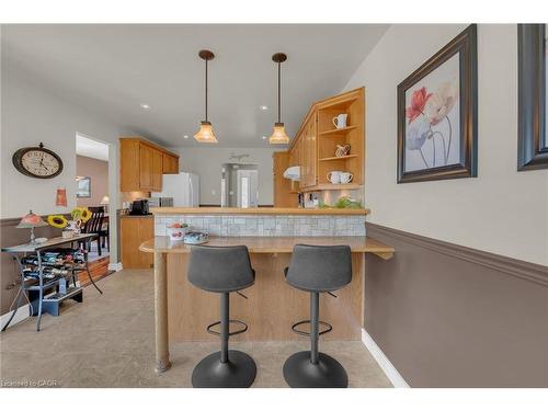 35 Highland Boulevard, Caledonia, ON - Indoor