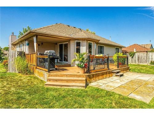 35 Highland Boulevard, Caledonia, ON - Outdoor With Deck Patio Veranda