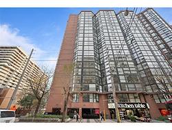 805-705 King Street W Toronto, ON M5V 2W8